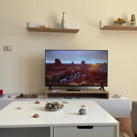 Modern View Apartment, * فلورا